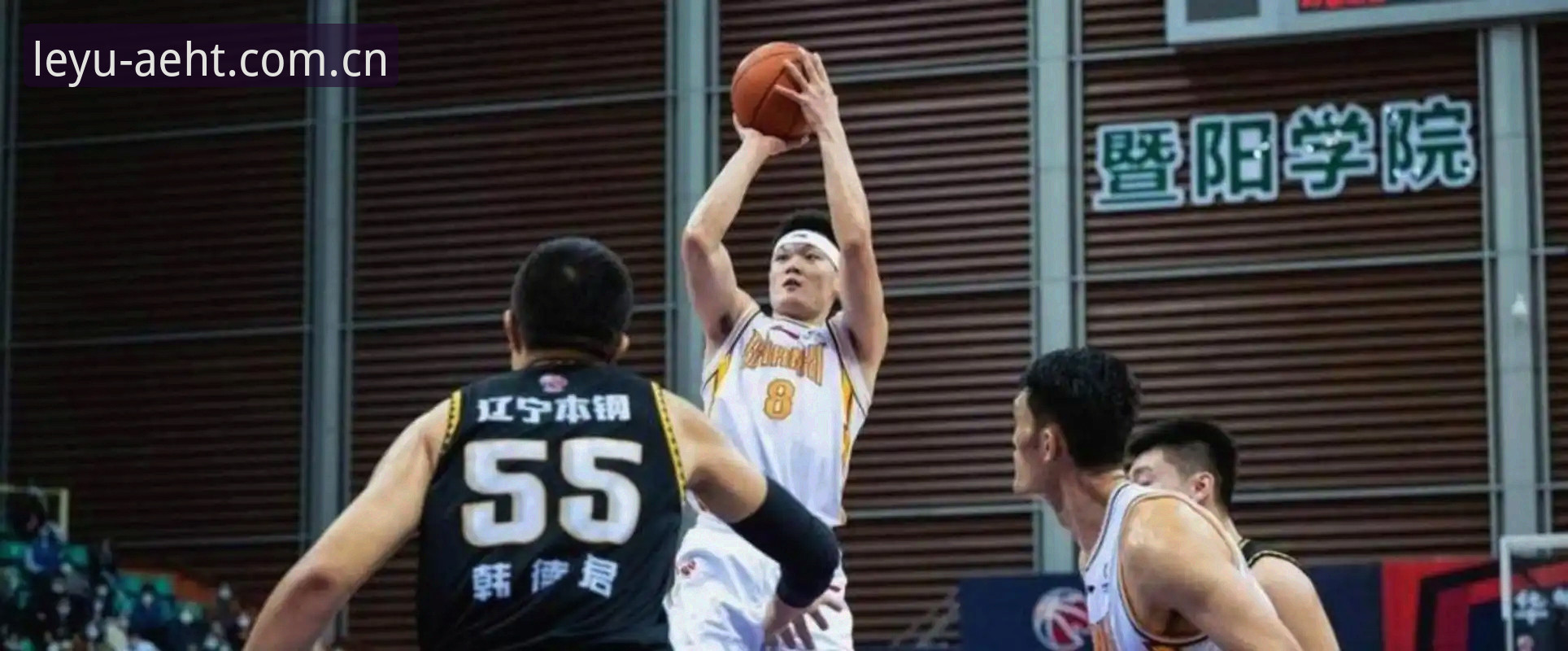乐鱼官方入口 第三批足坛禁足名单最全梳理:这些细节值得关注